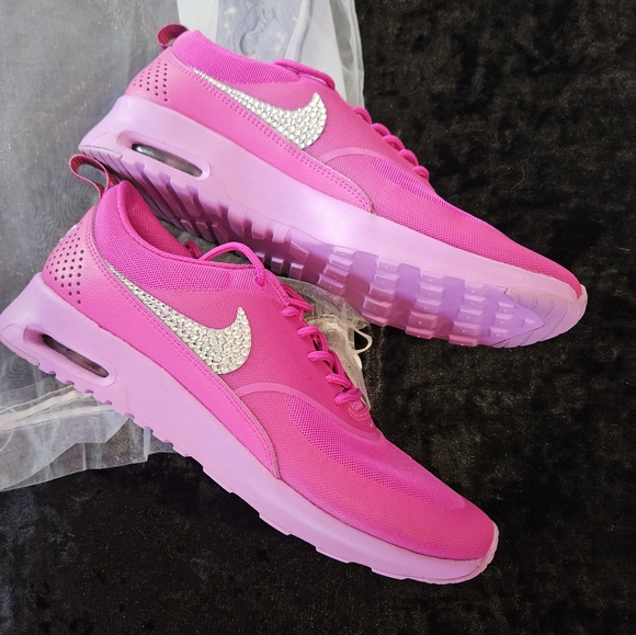 NEW NIKE Bedazzled Crystallized Magenta Shoes Size 10 - Picture 2 of 6